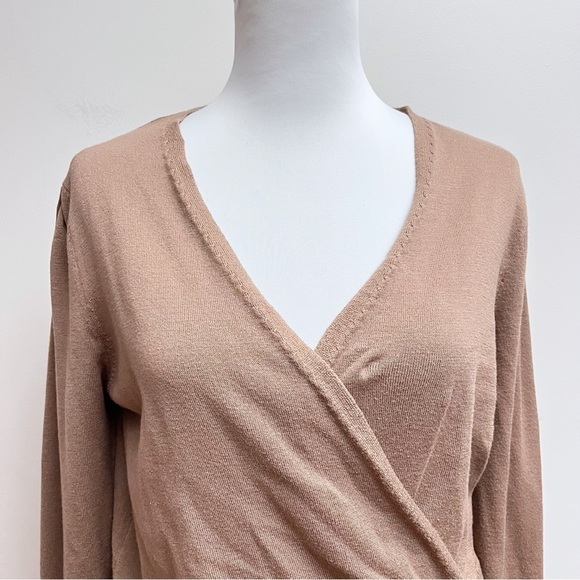Massini Brown Surplice Plunge Wrap Long Sleeve Knit Sweater Large - Picture 3 of 8